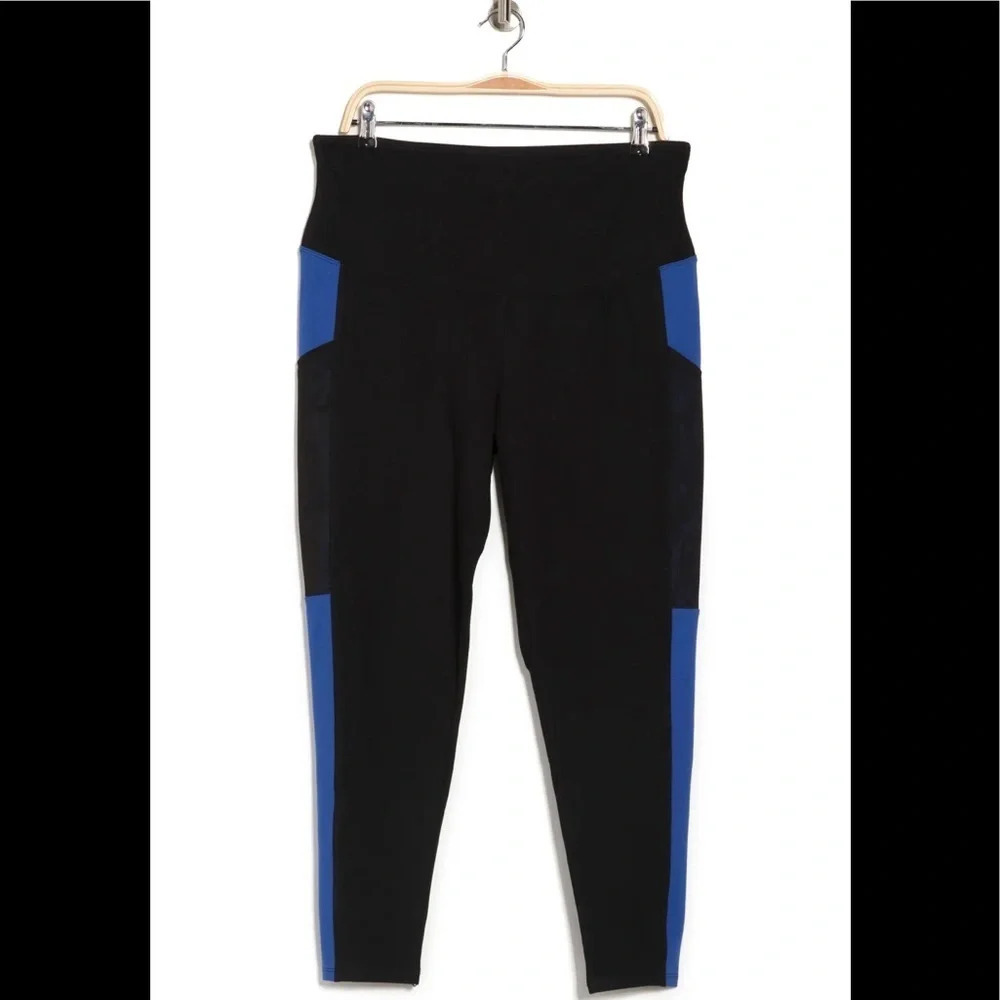 Yummie Rachel Leggings, Blue/Black, Large, NWT​